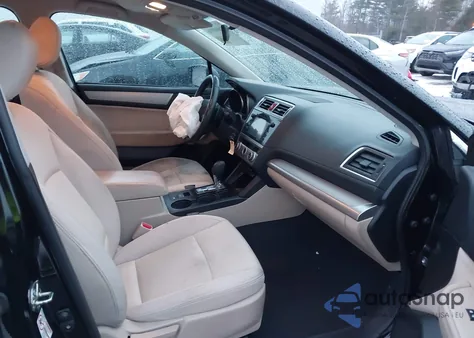 2016 Subaru Legacy 2.5I Premium z USA, uszkodzony, nr VIN 4S3BNAC63G3056118